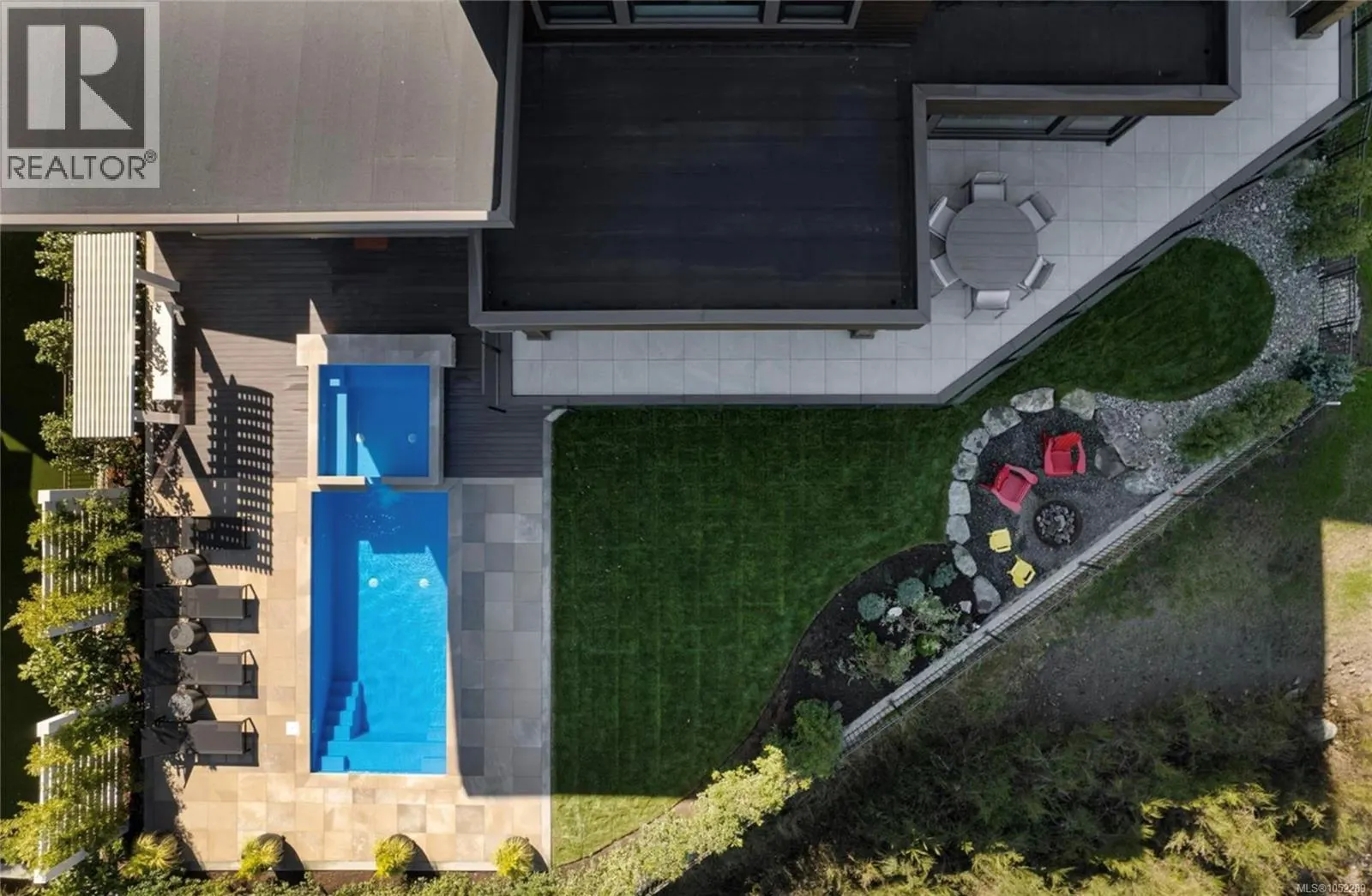 2022 Pebble Dr