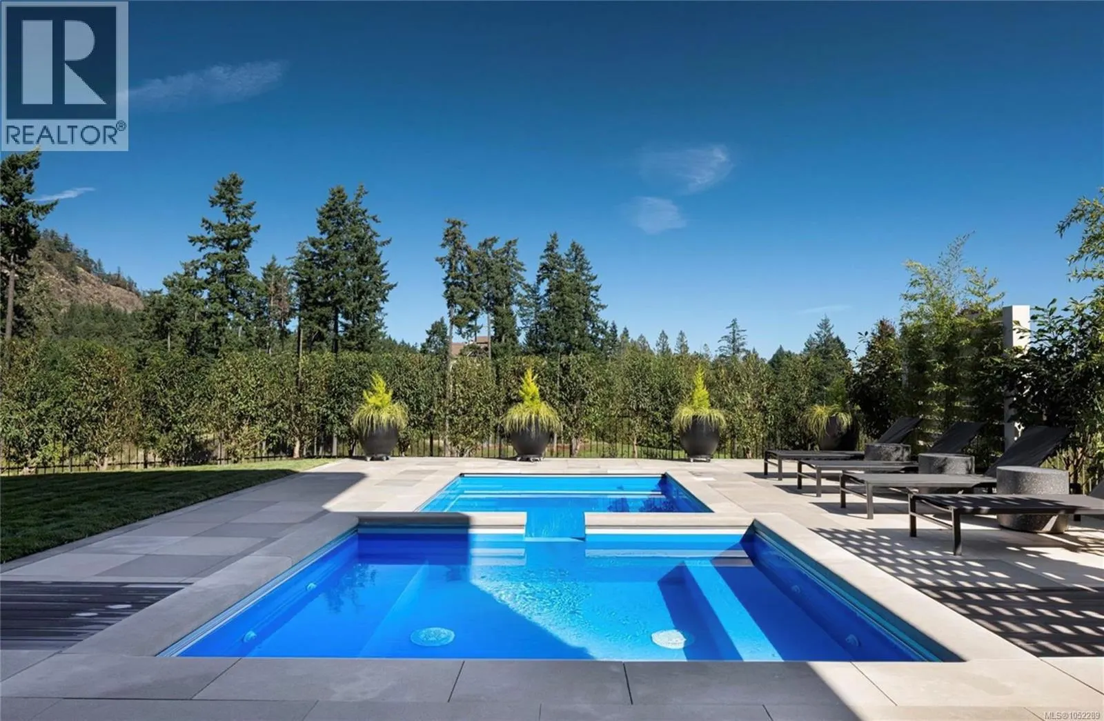2022 Pebble Dr