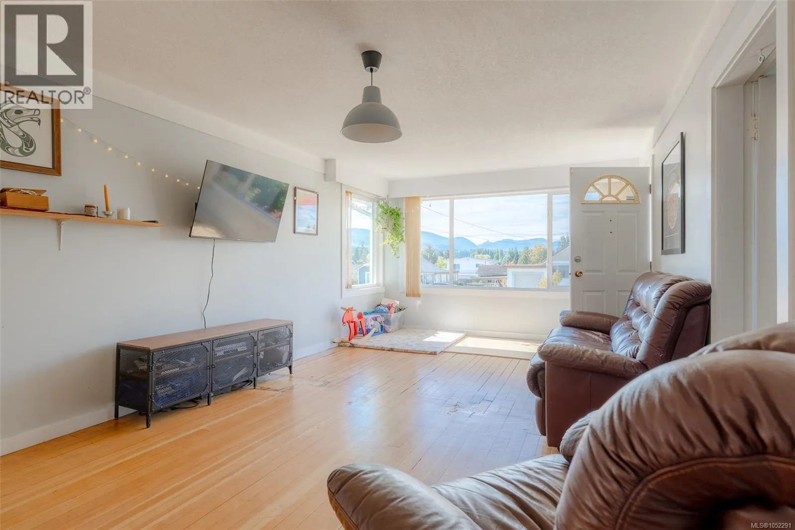 4891 David St