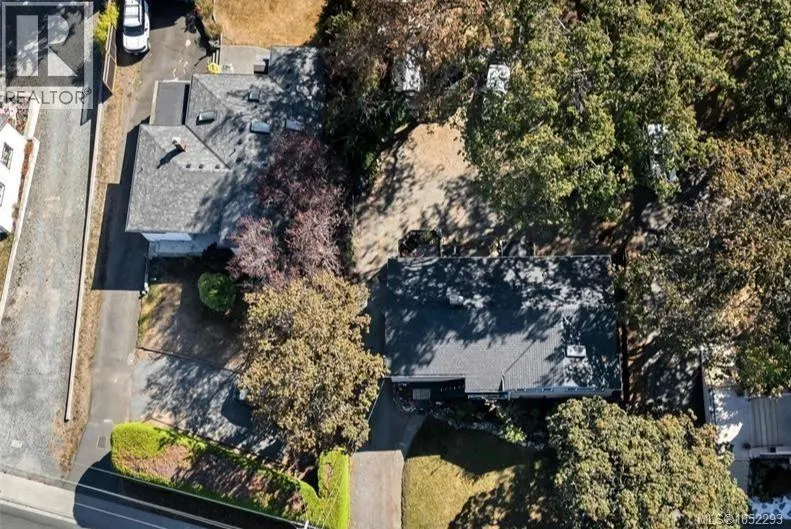 845 Old Esquimalt Rd