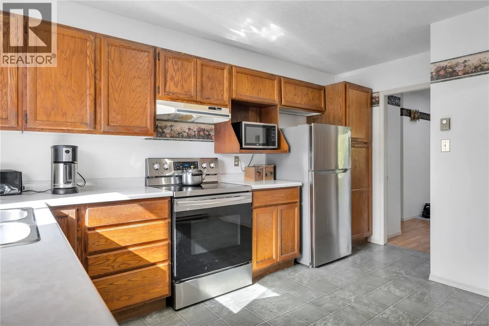 702 Forsyth Ave