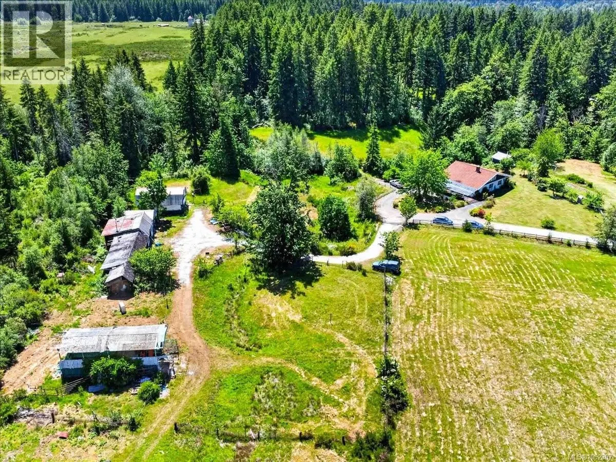 7251 Thompson Rd