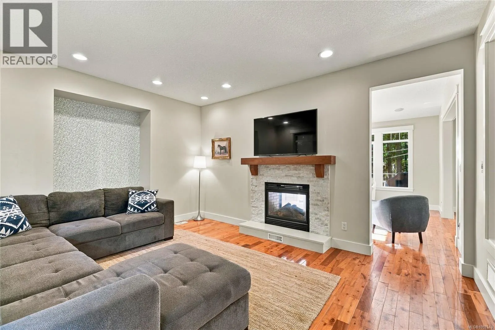 2995 Wild Rose Blvd