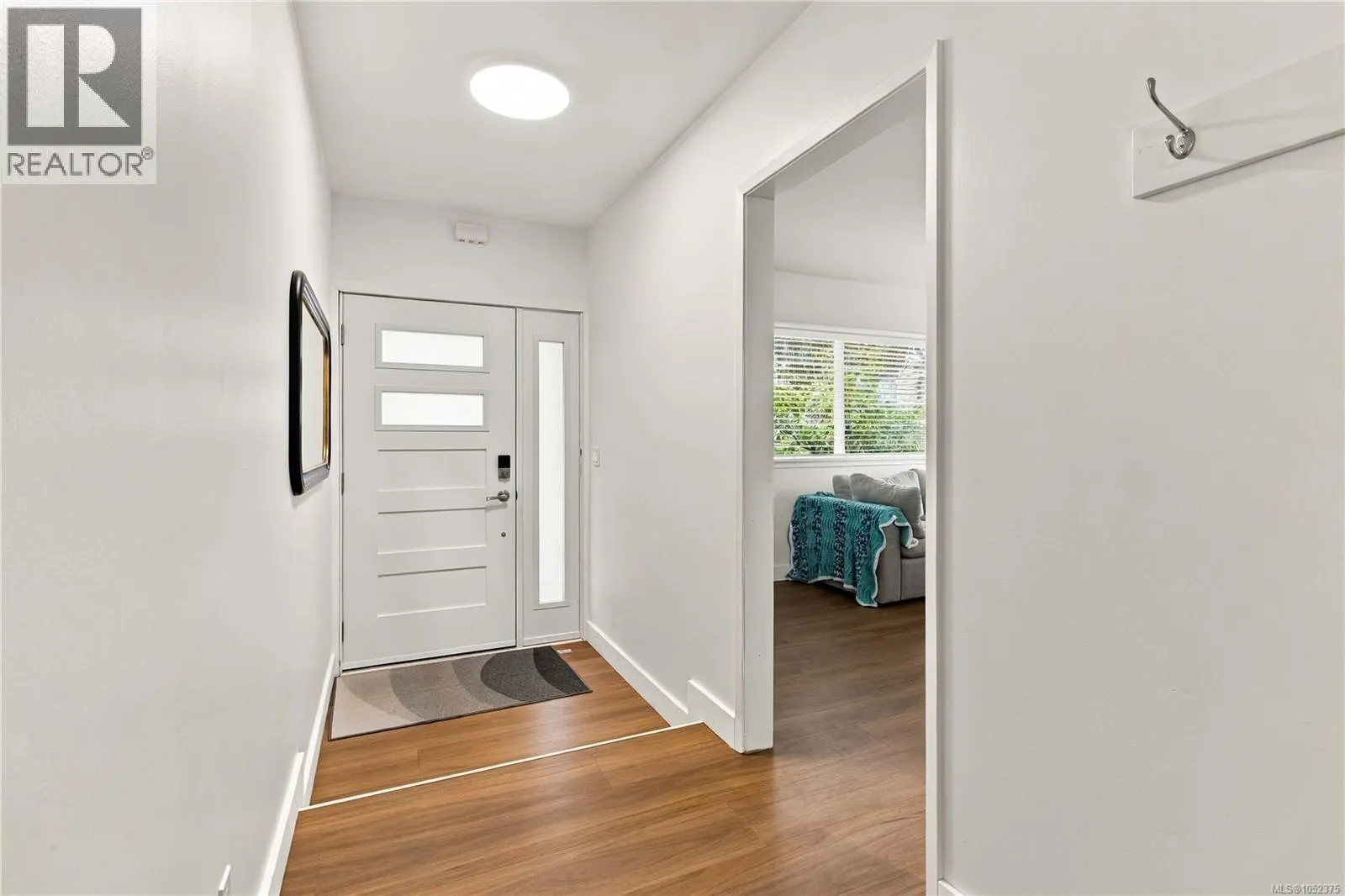1025 Greenridge Cres