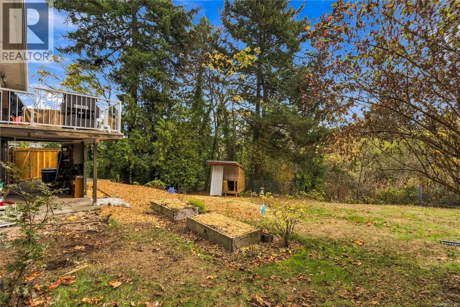 1025 Greenridge Cres