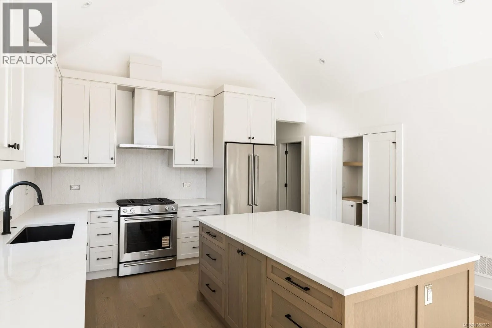 10011 Chicory Pl