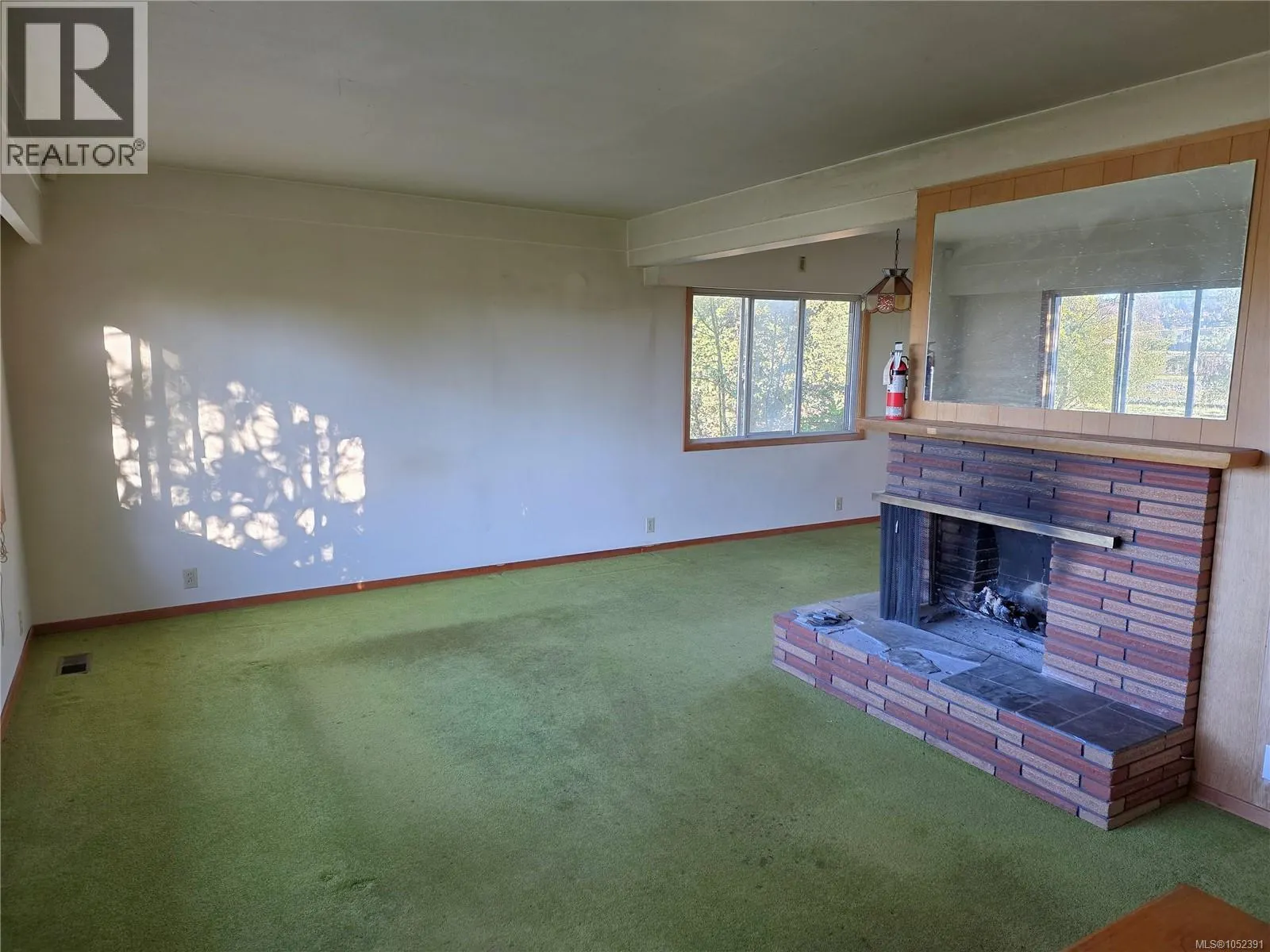 2766 Island View Rd
