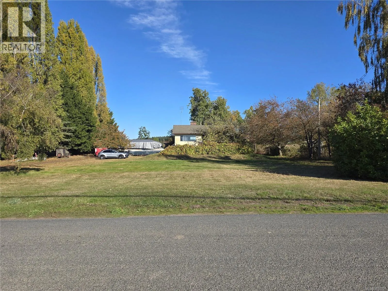 2766 Island View Rd