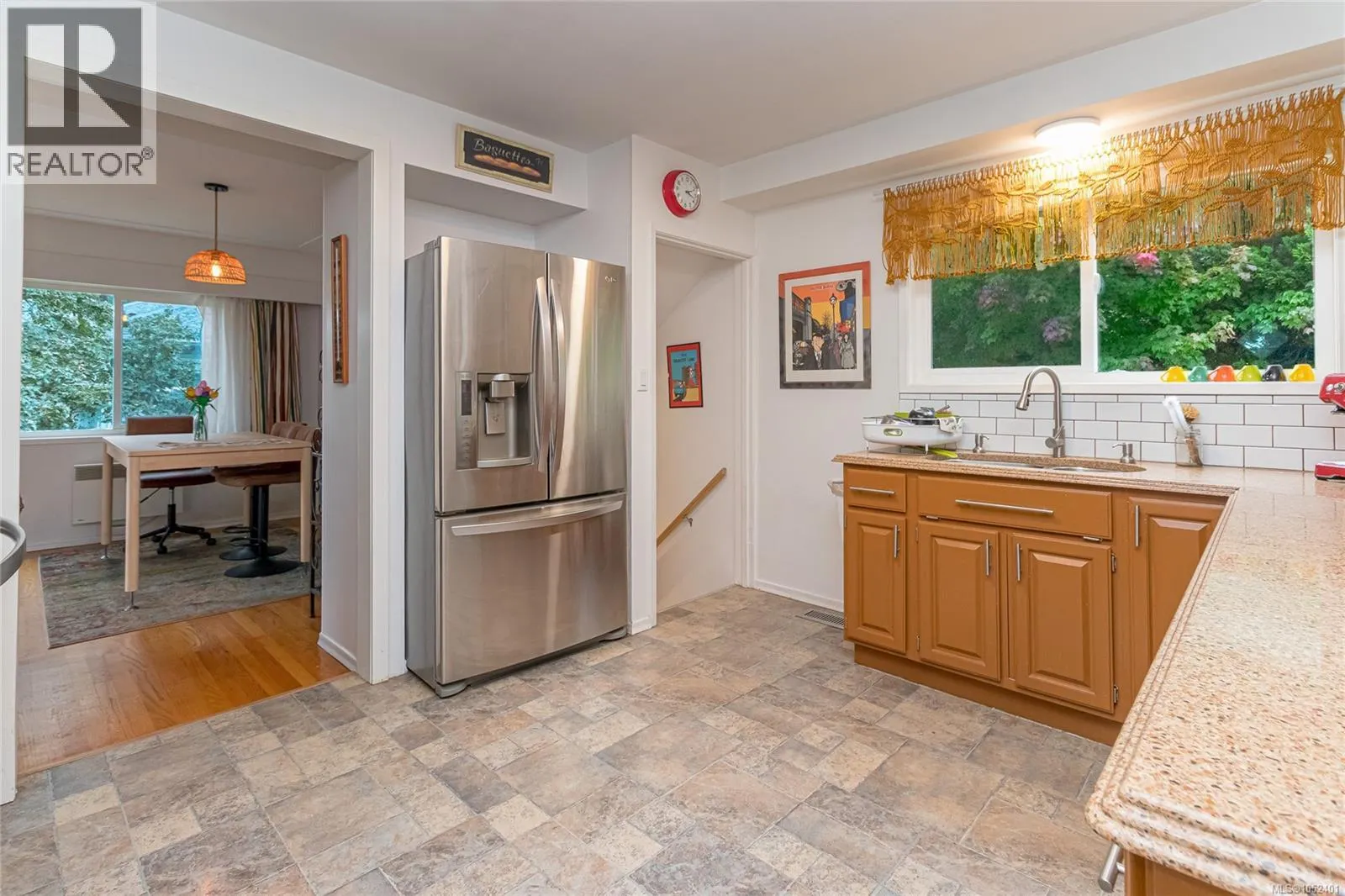 644 Fernhill Rd