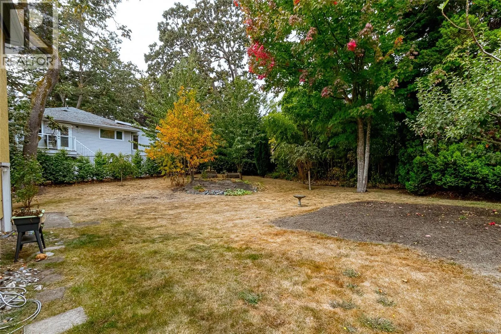 644 Fernhill Rd