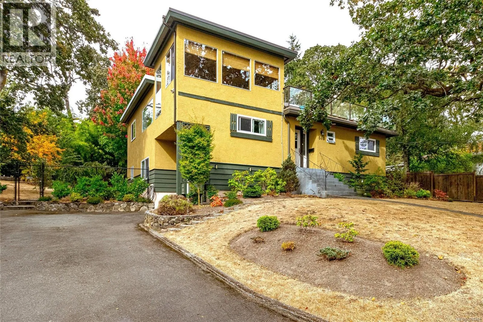 644 Fernhill Rd