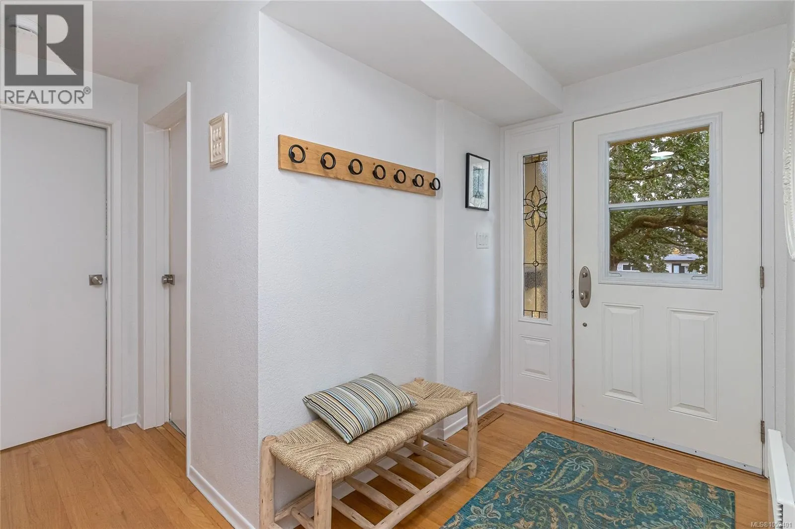 644 Fernhill Rd