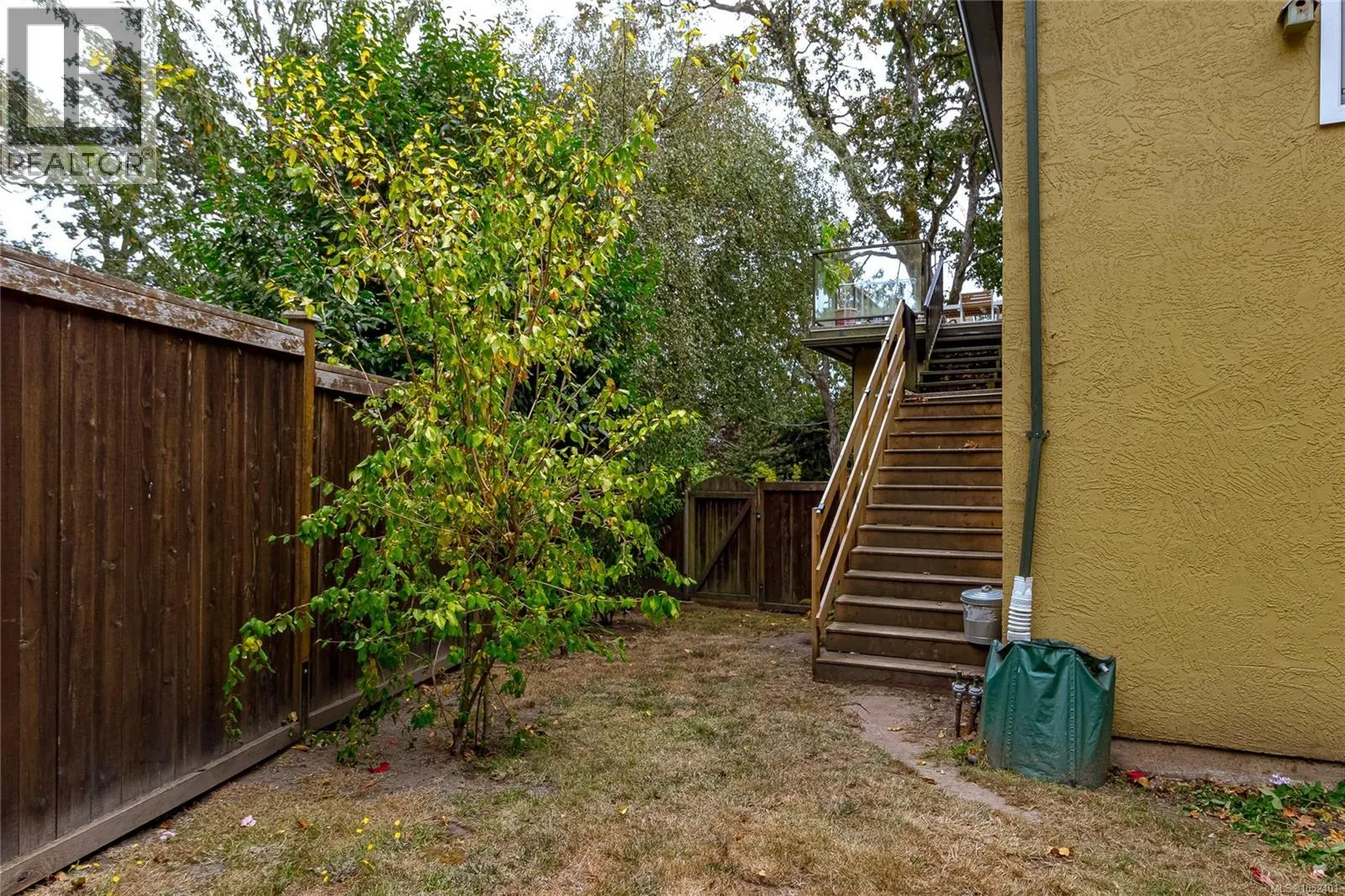 644 Fernhill Rd