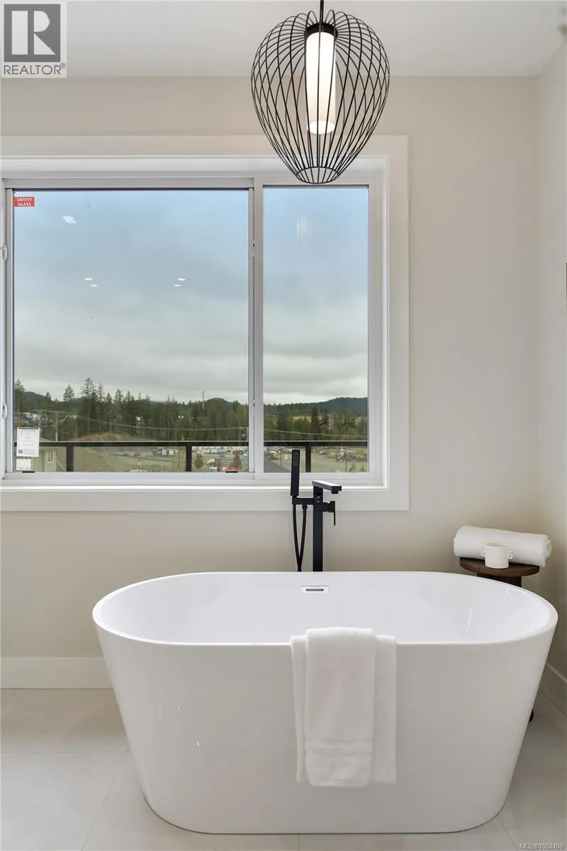 780 Plover Crt