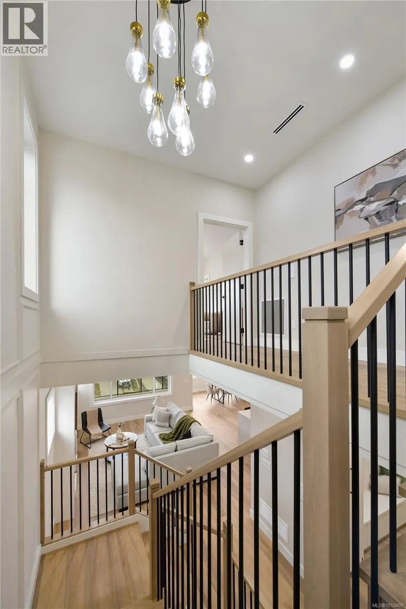 780 Plover Crt