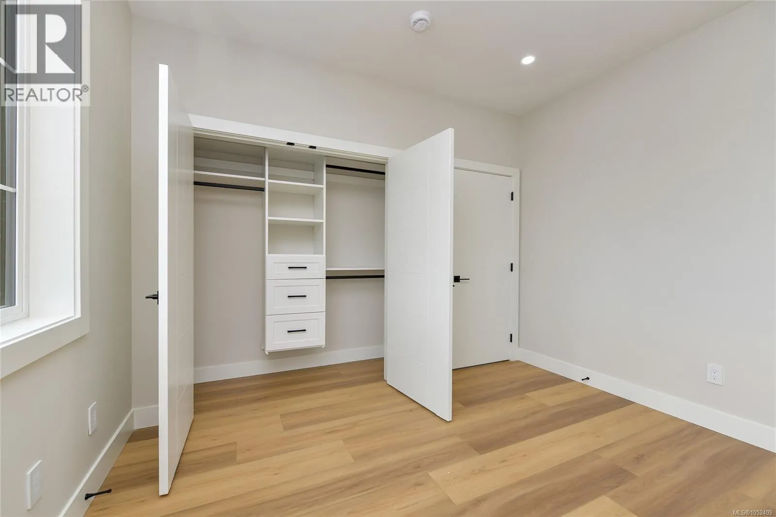 780 Plover Crt