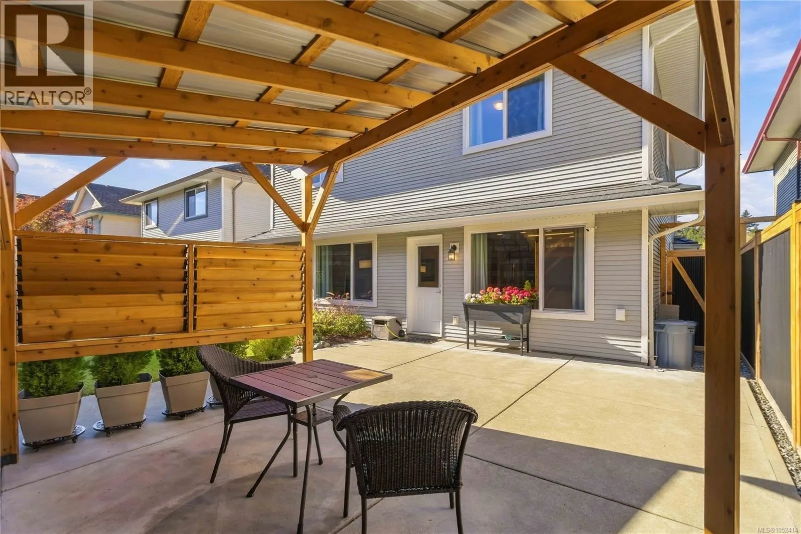 6711 Nott Pl