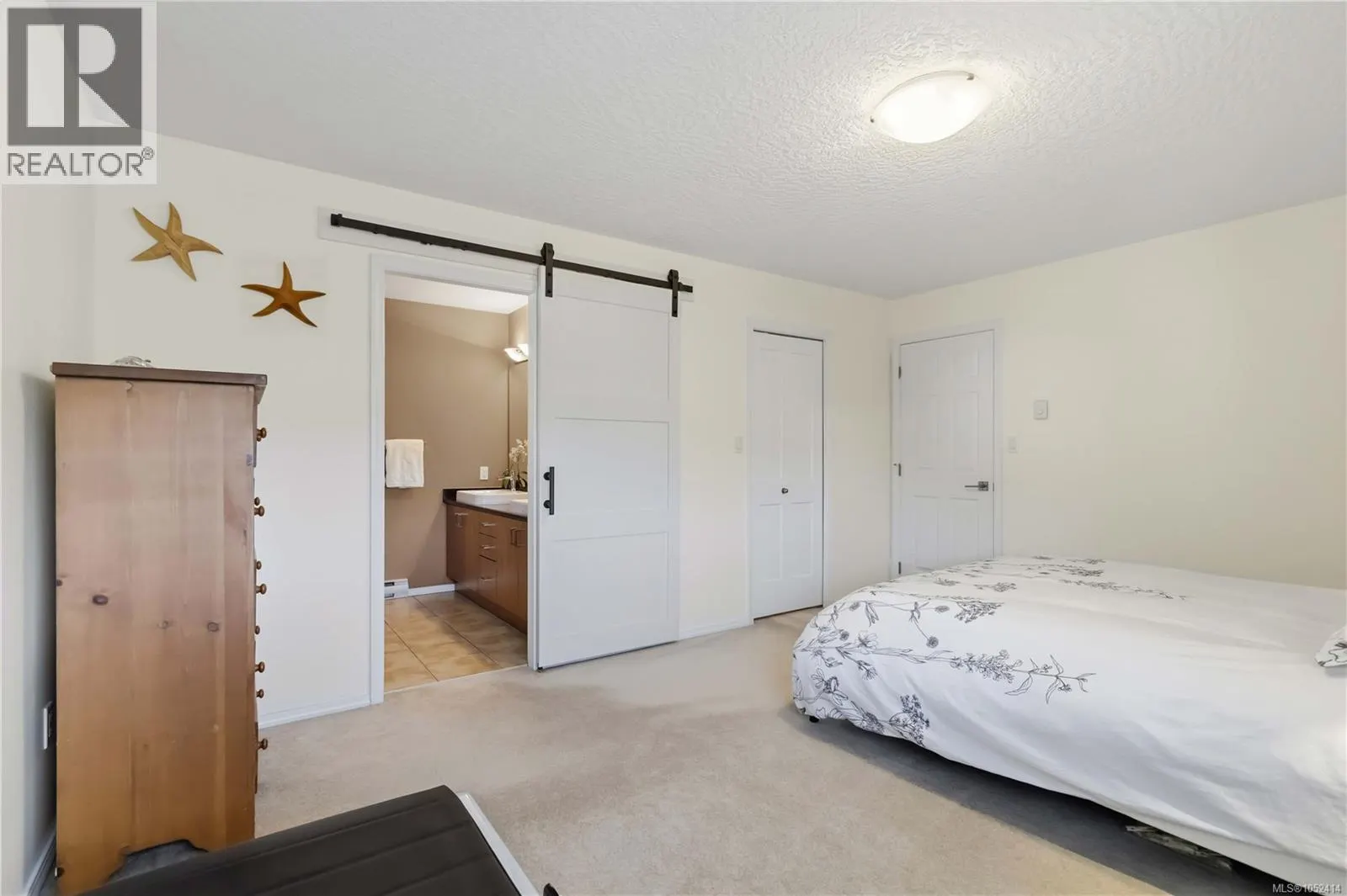 6711 Nott Pl