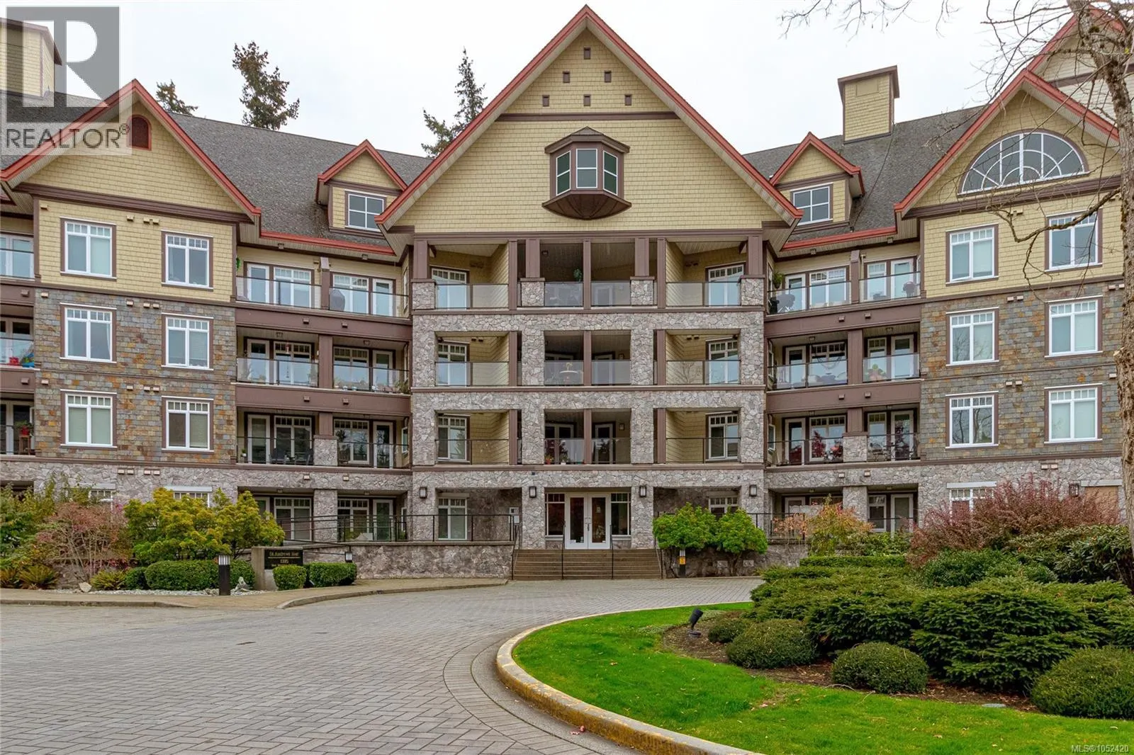 308 1375 Bear Mountain Pkwy