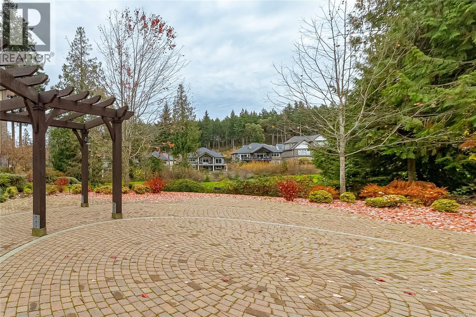 308 1375 Bear Mountain Pkwy