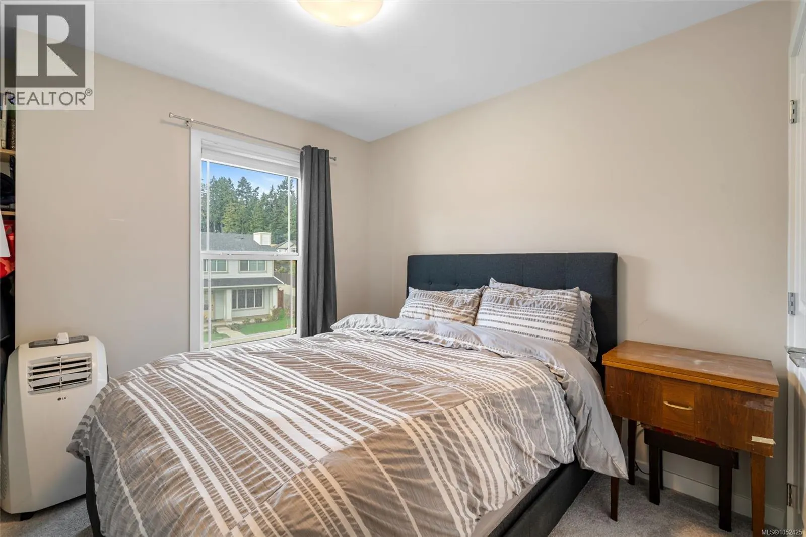 164 Caspian Dr