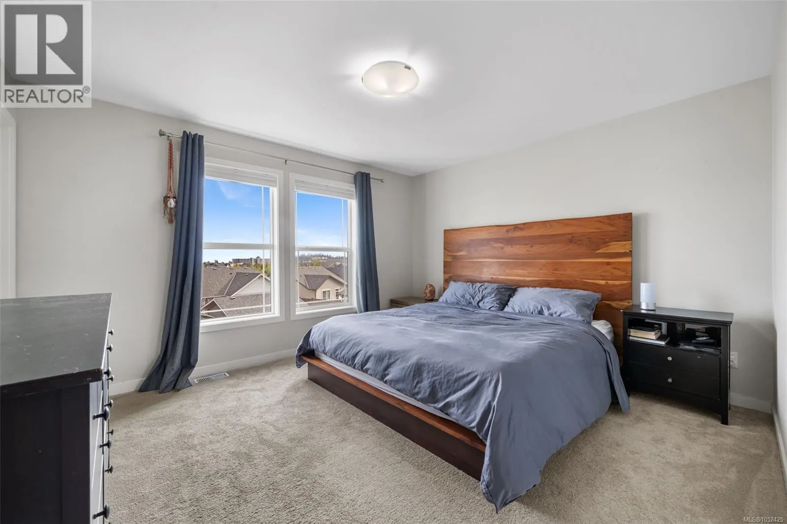 164 Caspian Dr