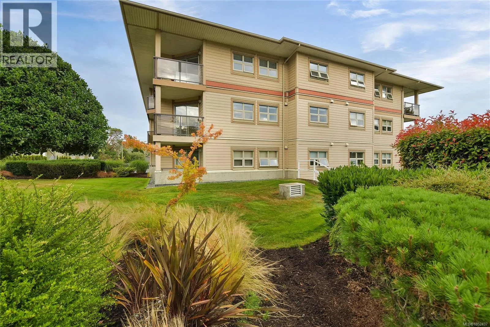 301 1694 Cedar Hill Cross Rd