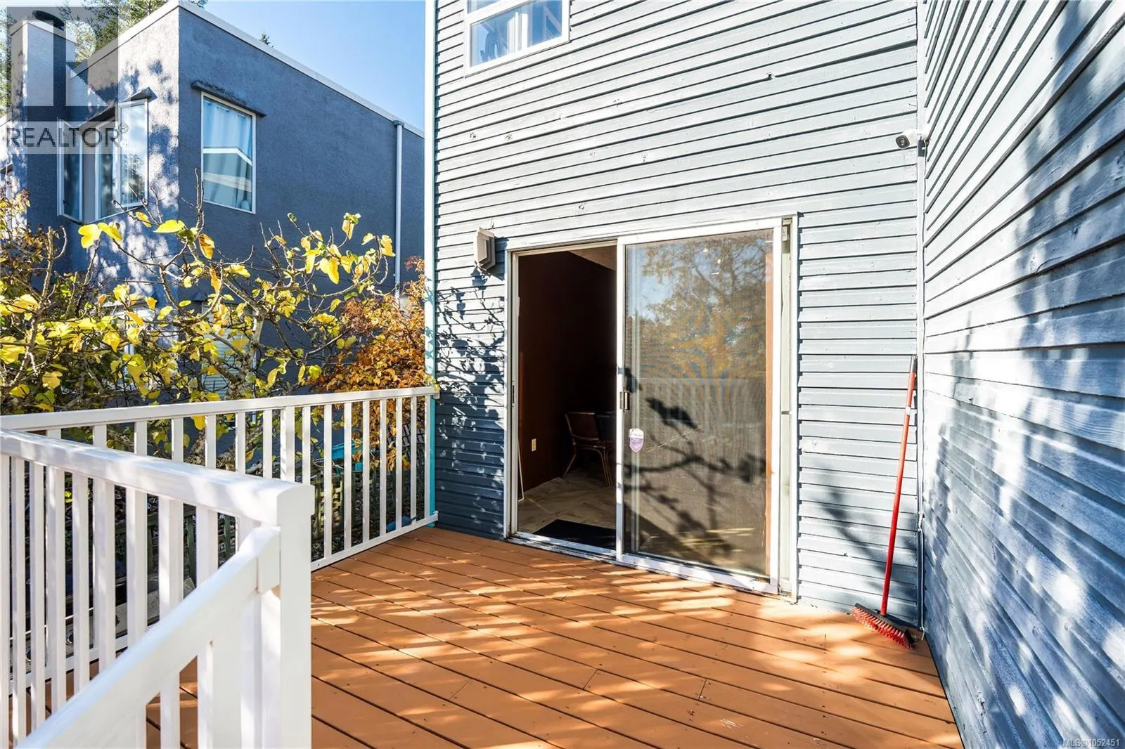 3566 McInnis Rise