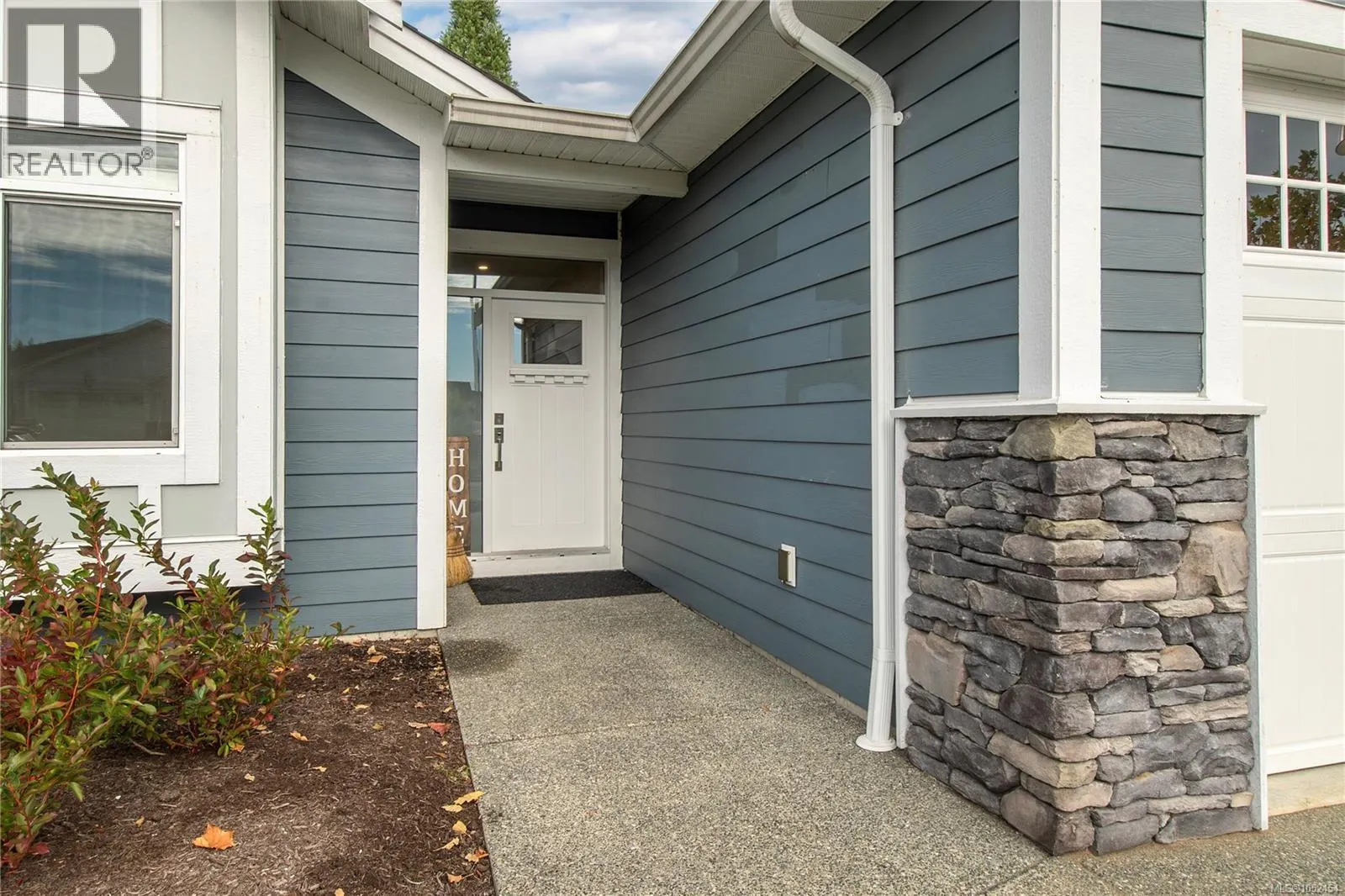 2 200 Nikola Rd