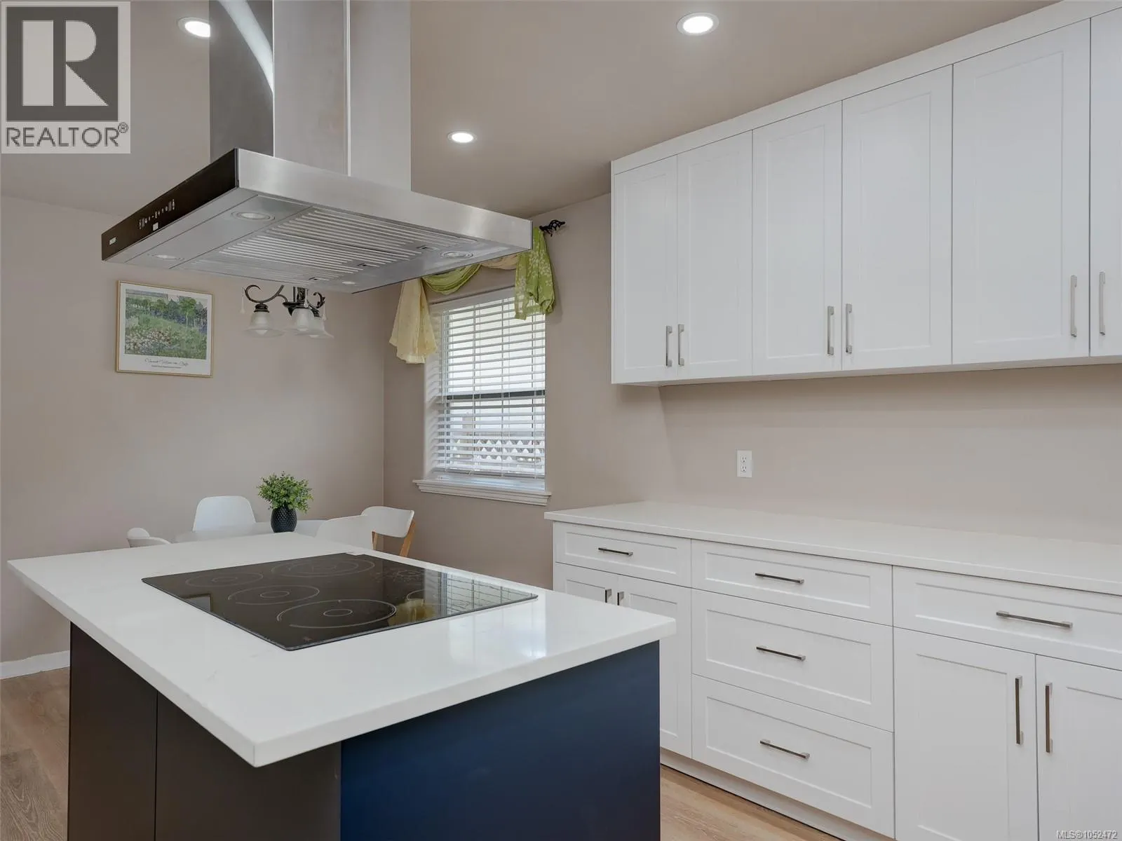1395 Epsom Close