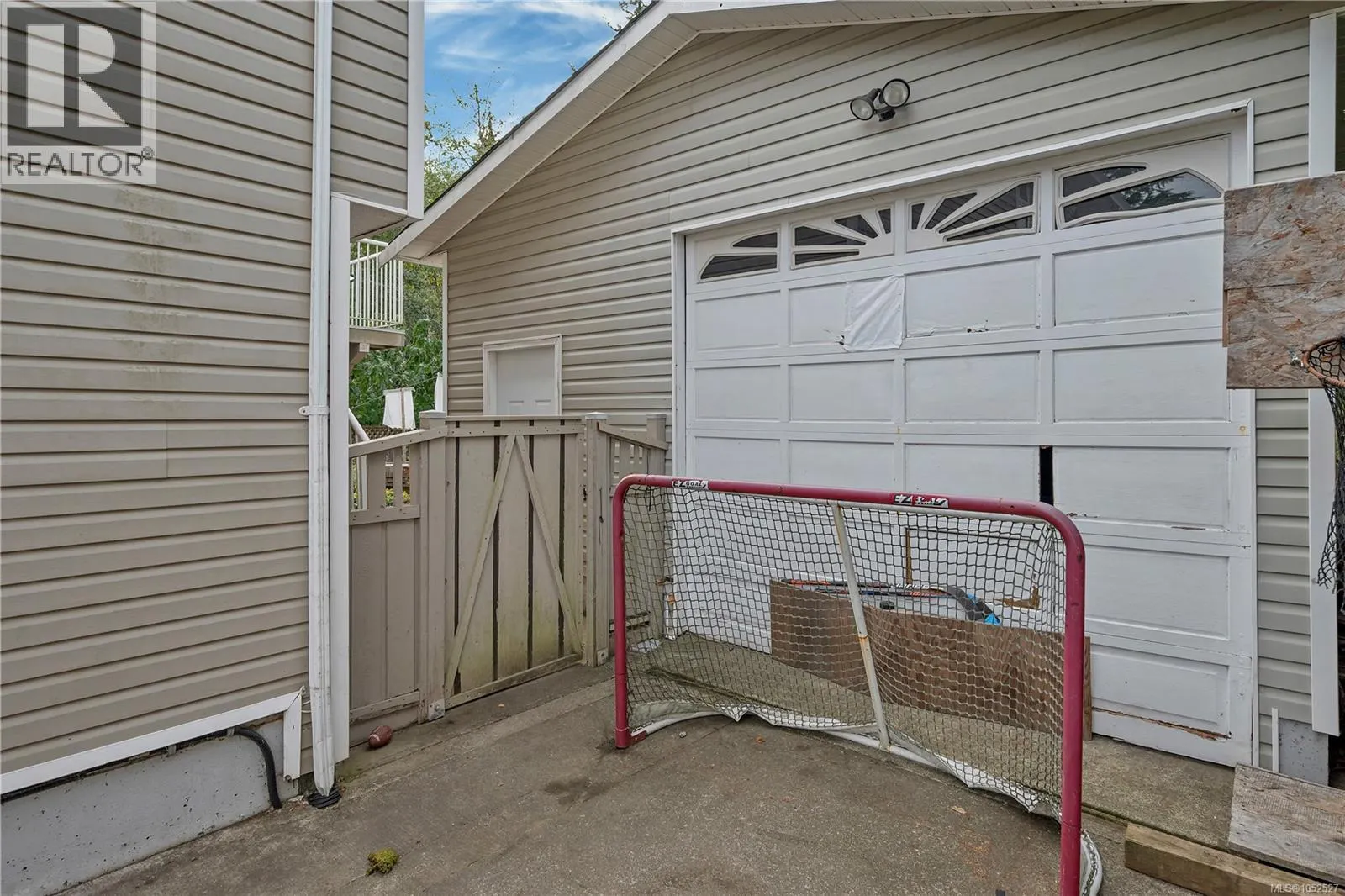 1065 Springbok Rd