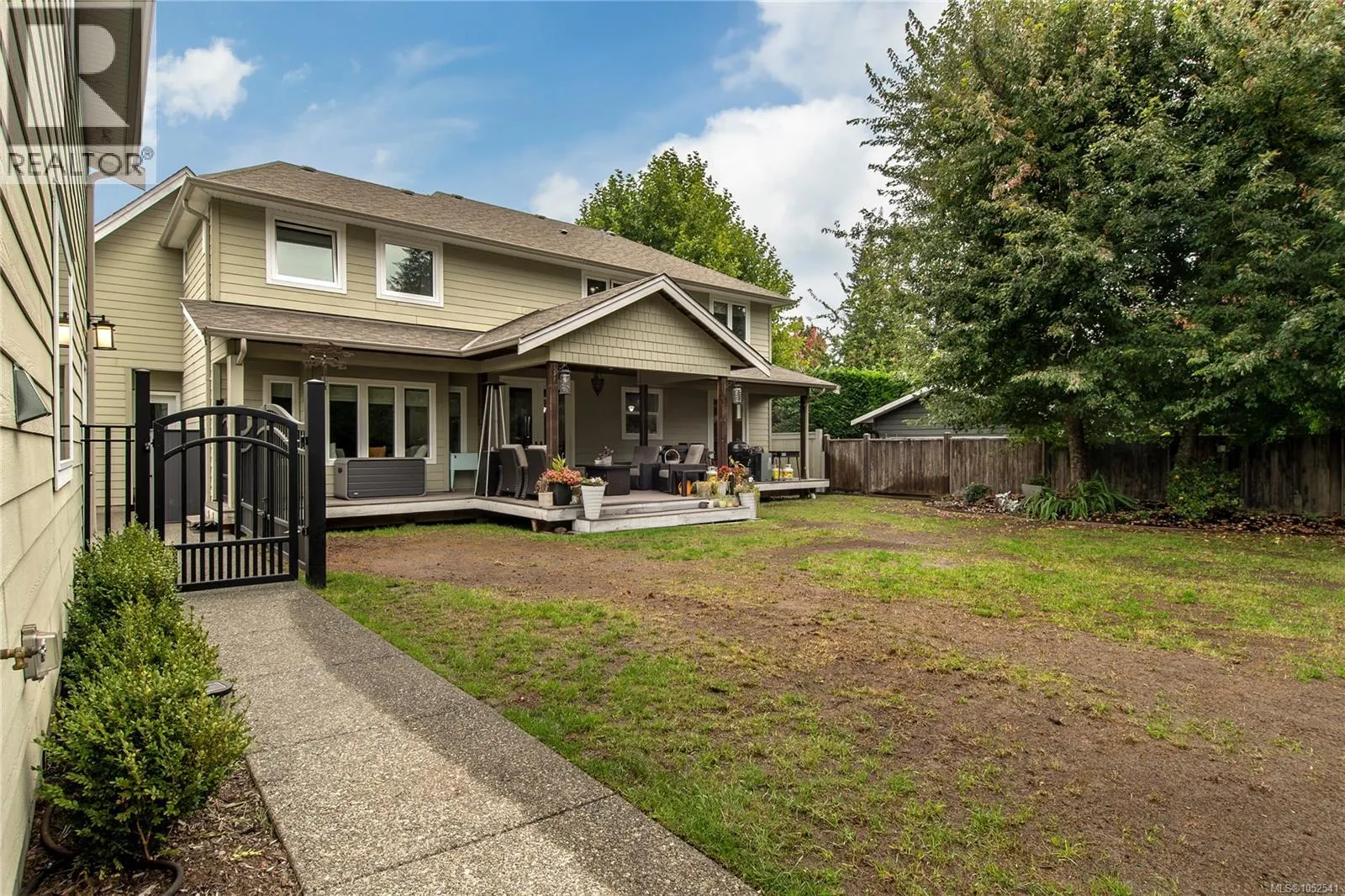 155 Redonda Way