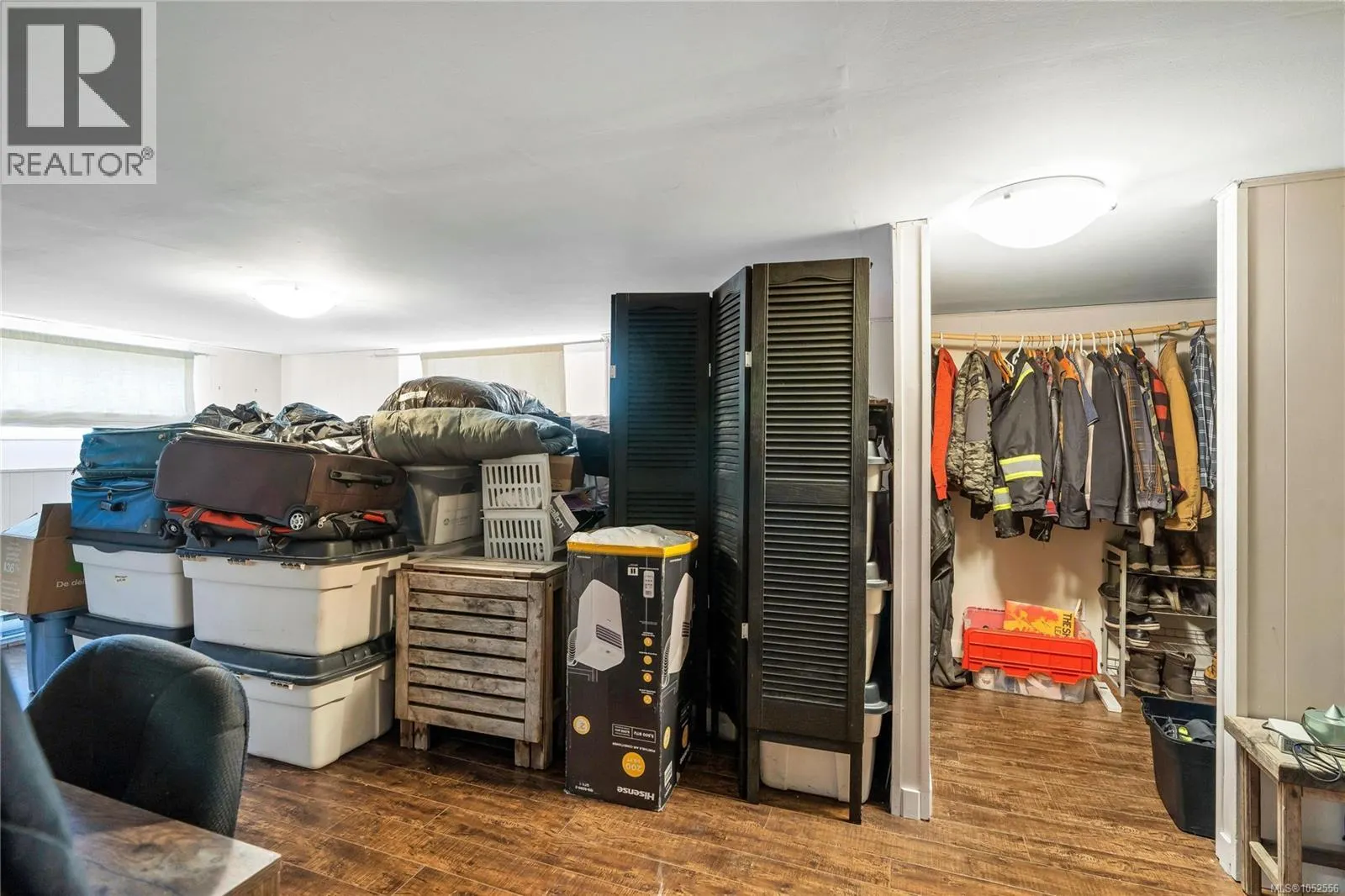 565 Baker St