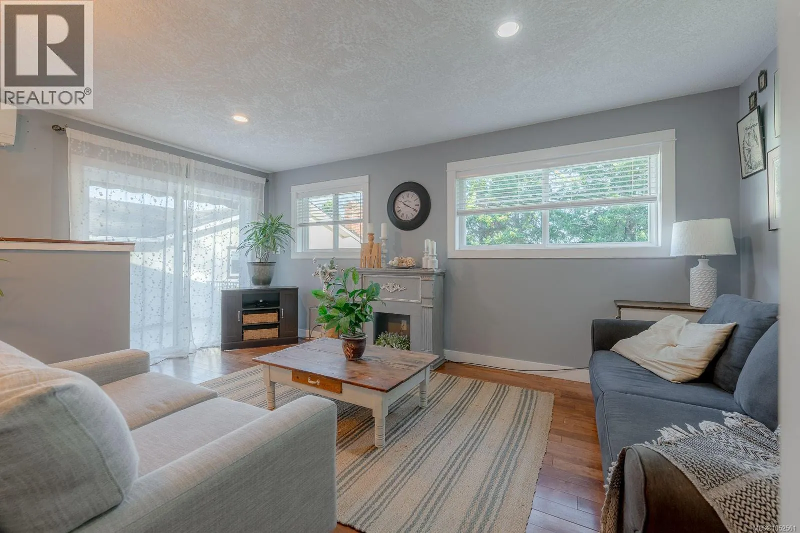 1035 Briarwood Cres