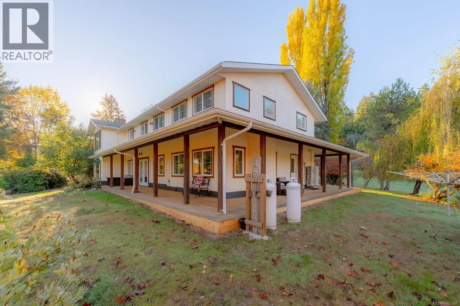 1035 Briarwood Cres
