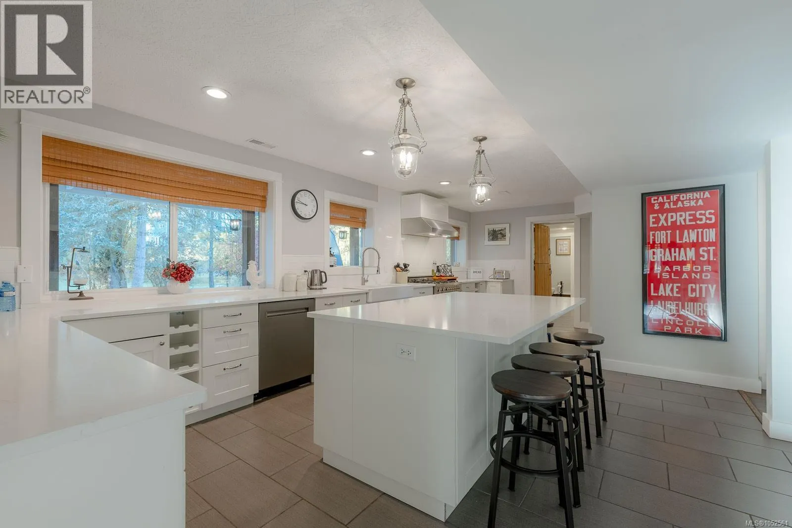 1035 Briarwood Cres