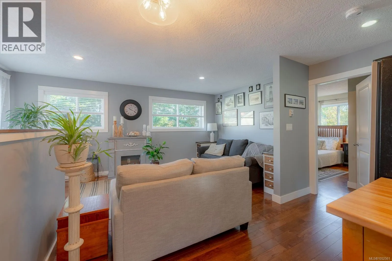 1035 Briarwood Cres