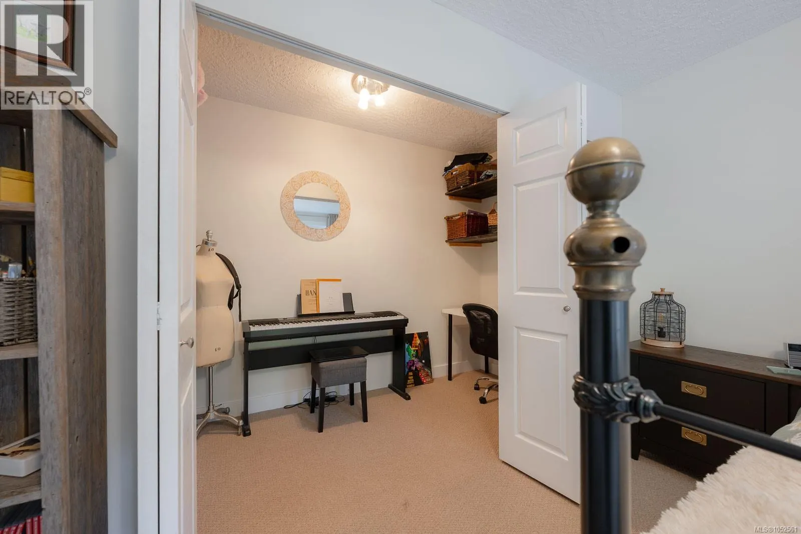 1035 Briarwood Cres