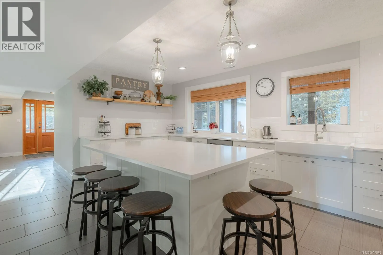 1035 Briarwood Cres