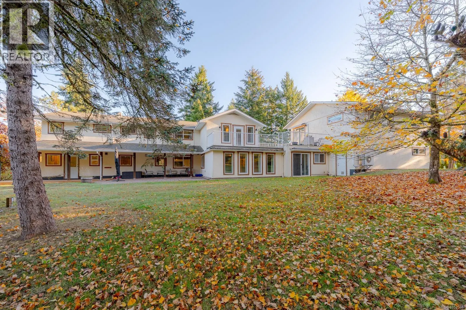 1035 Briarwood Cres