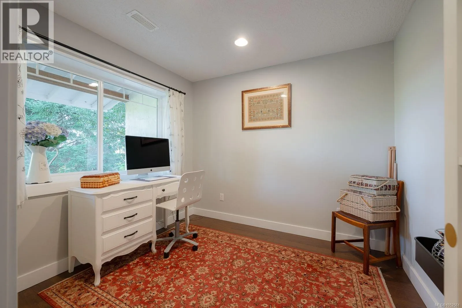 1035 Briarwood Cres