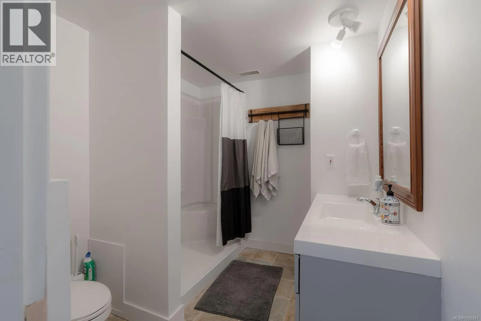 1035 Briarwood Cres