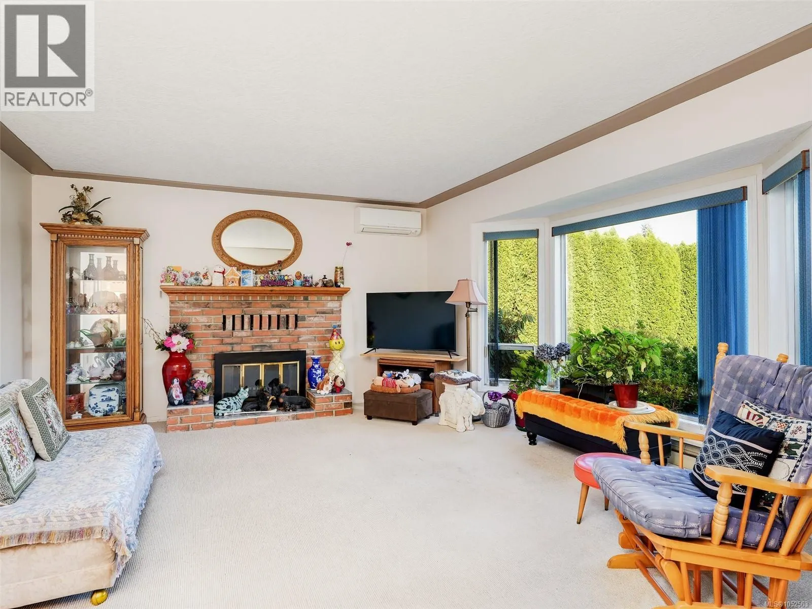 595 Delora Dr