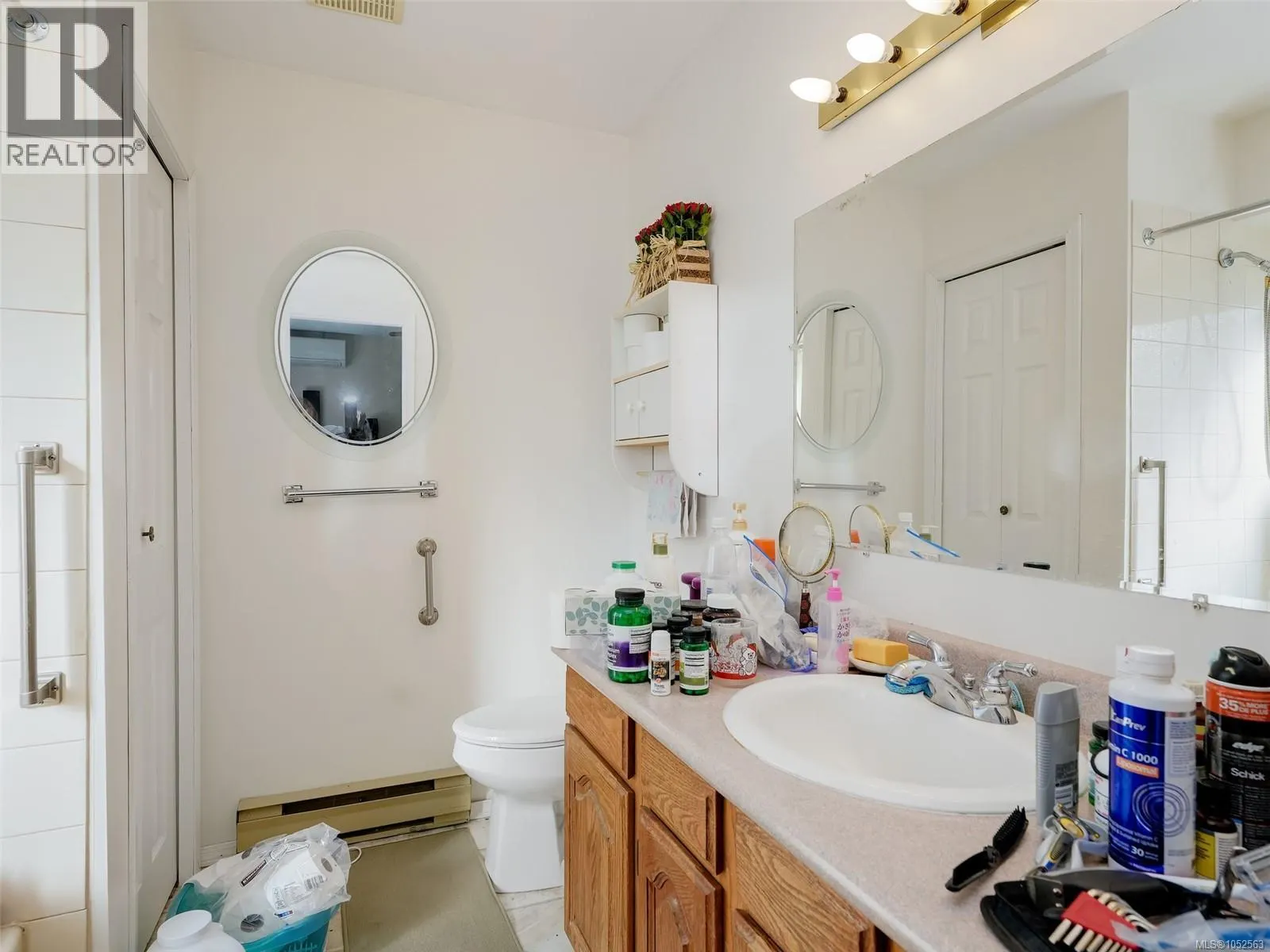 595 Delora Dr