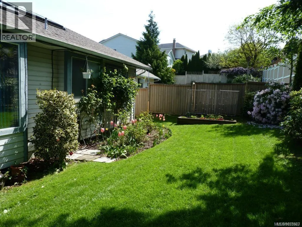 595 Delora Dr