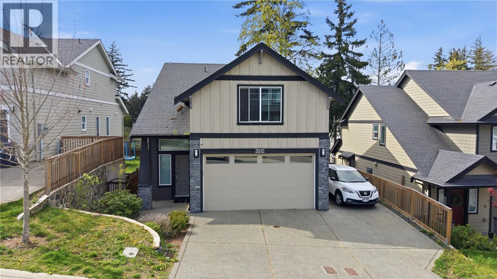3512 Honeycrisp Ave