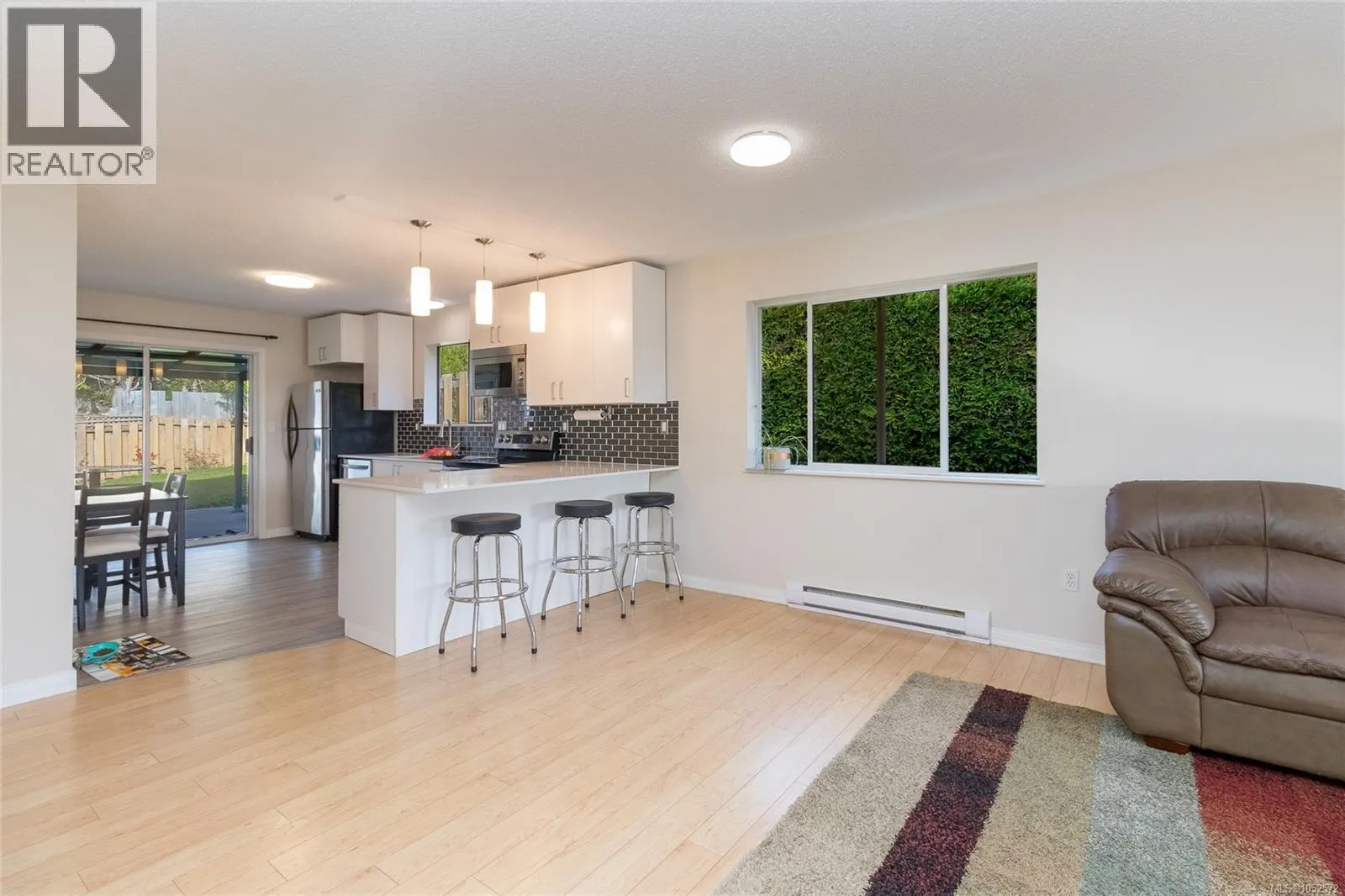 846 Pepin Cres