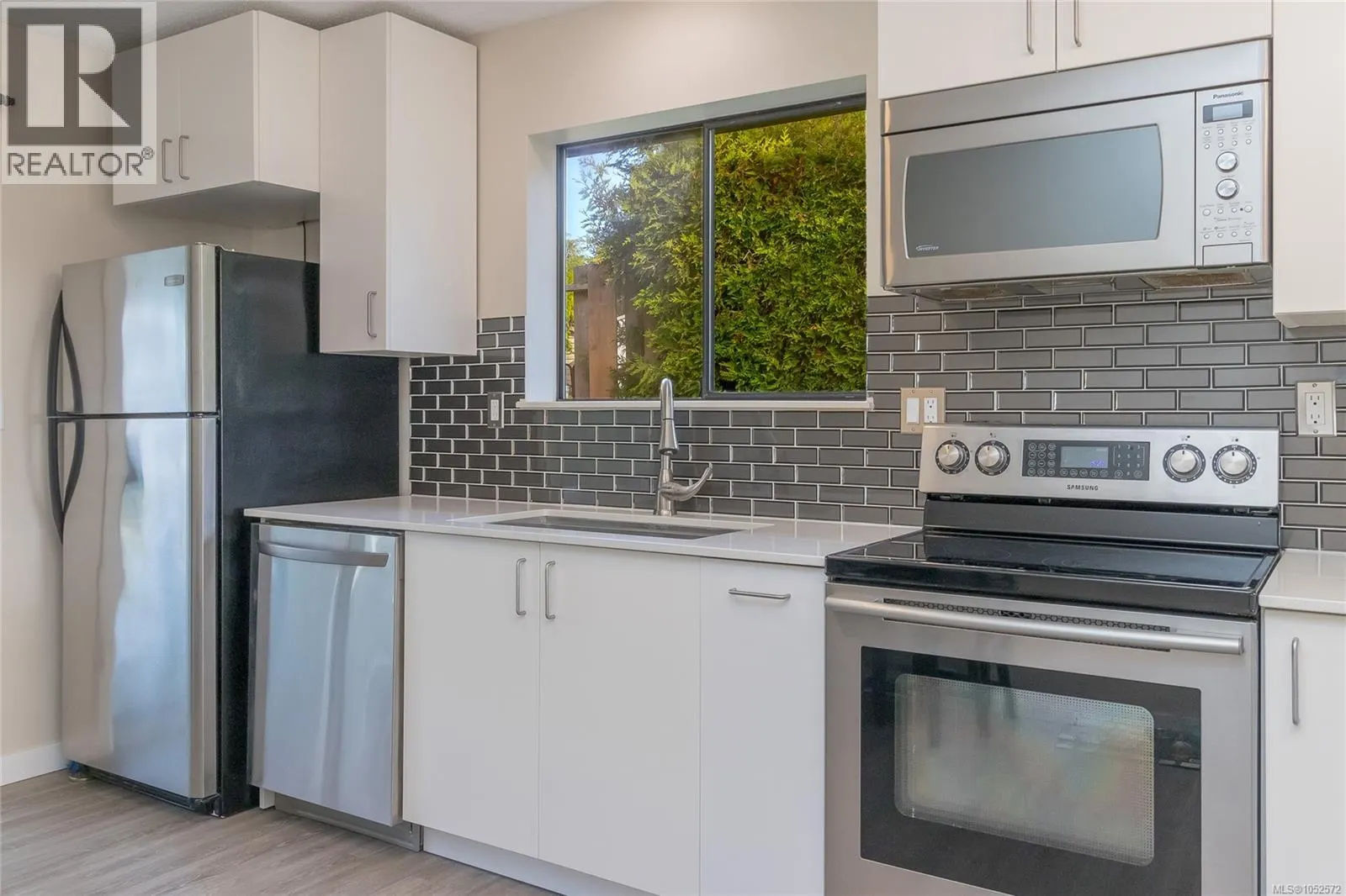 846 Pepin Cres
