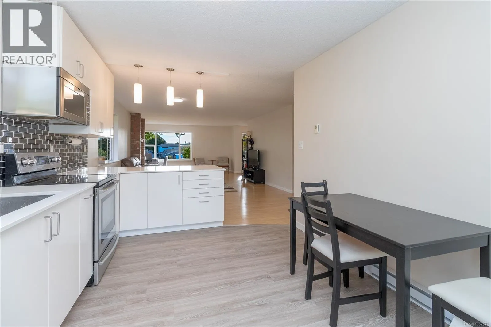 846 Pepin Cres