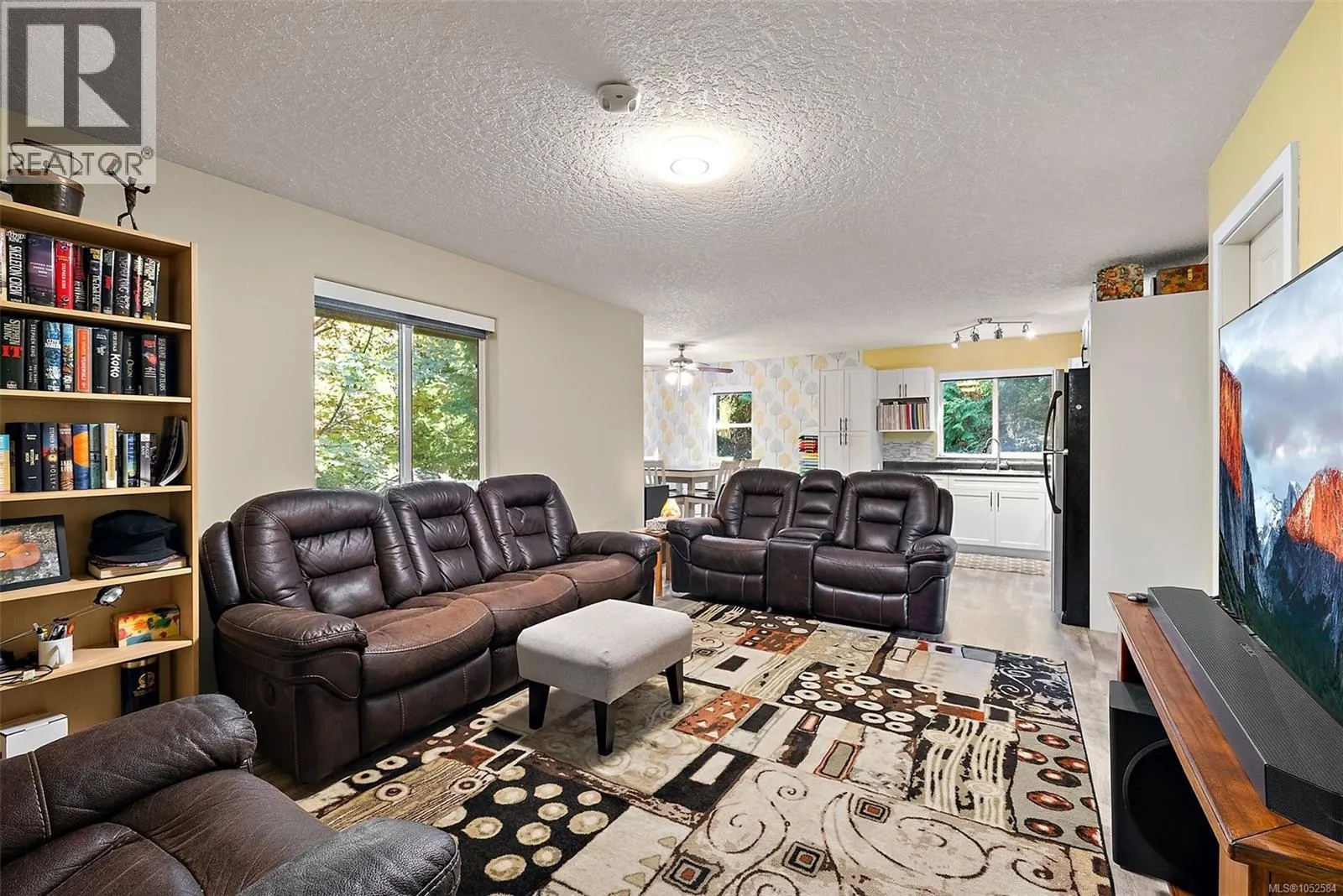 1910 Swartz Bay Rd